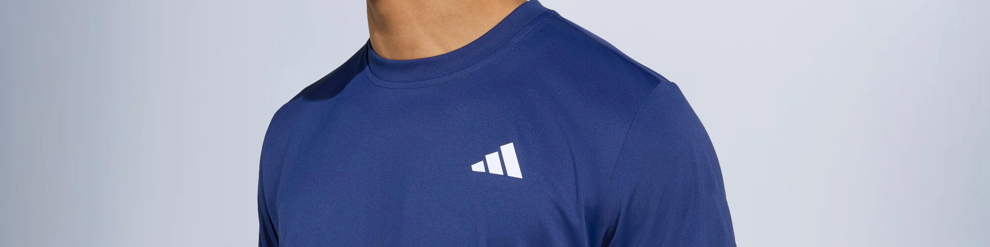 Abbigliamento Adidas